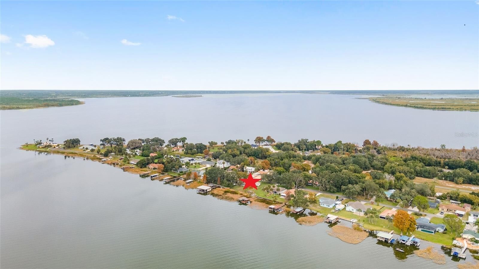 Property Photo: 7124 Treasure Island Road FL 34788