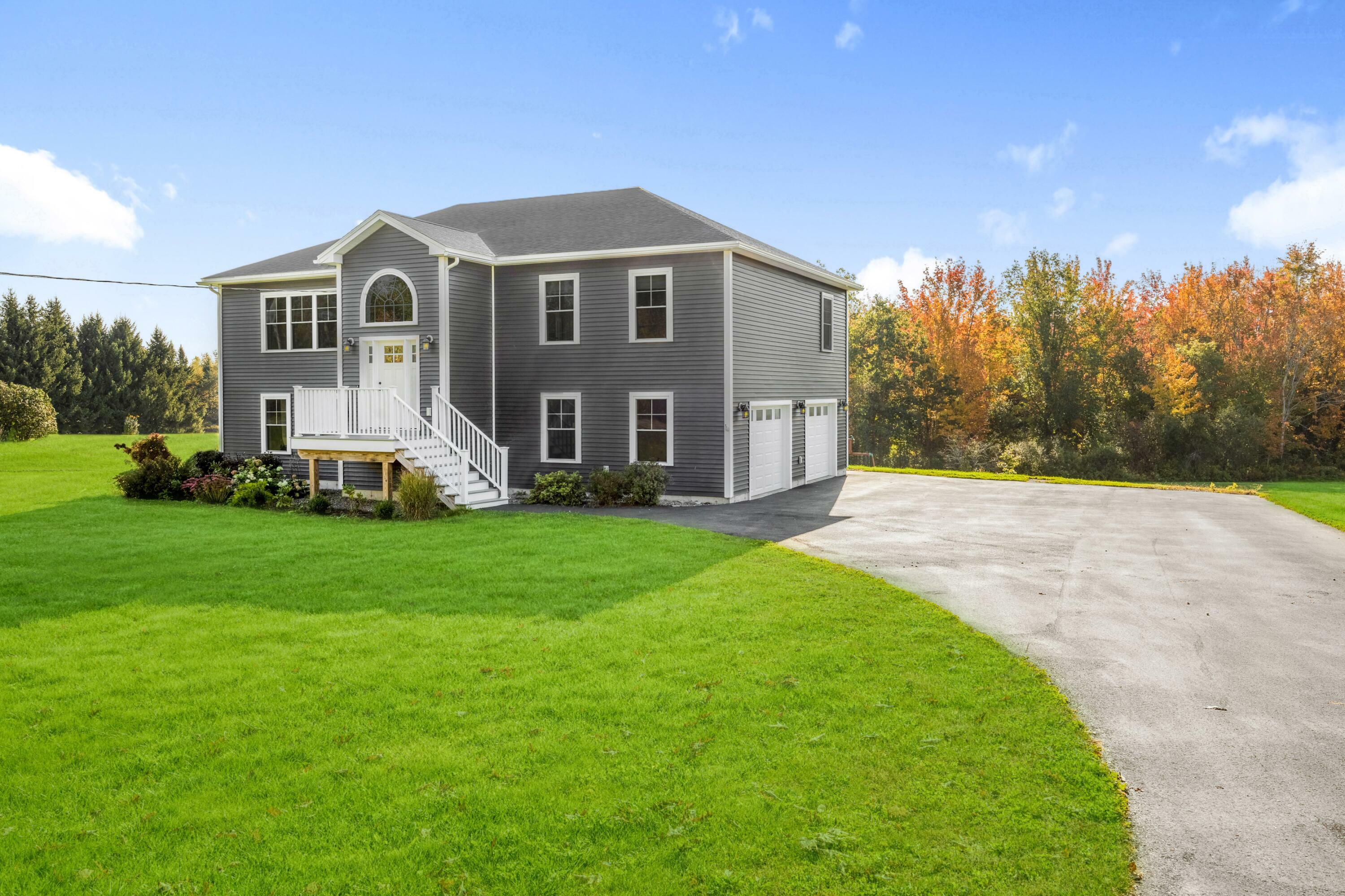 Property Photo: 1197 Western Avenue ME 04444