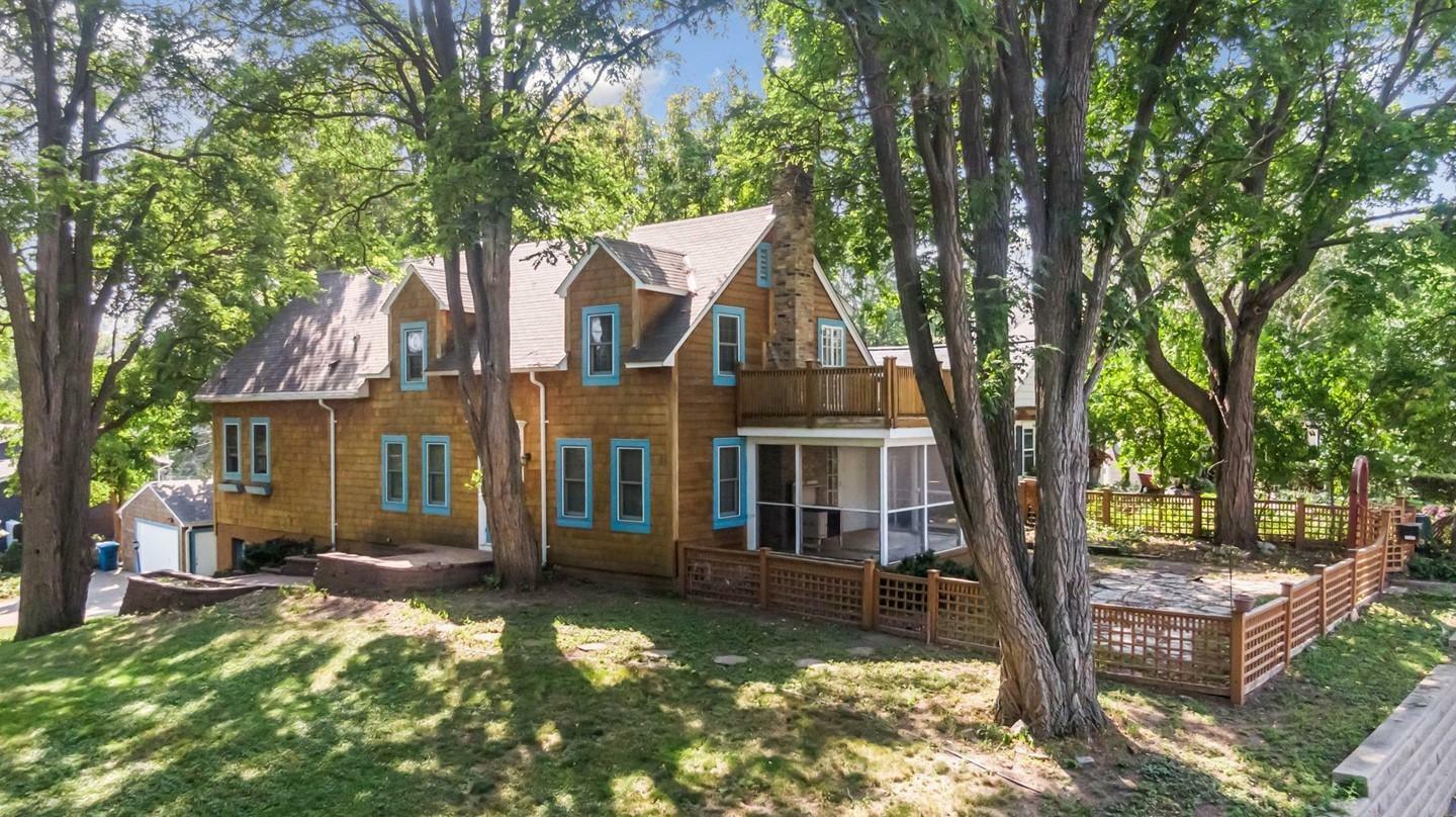 Property Photo:  1202 La Salle Street  MN 55391 