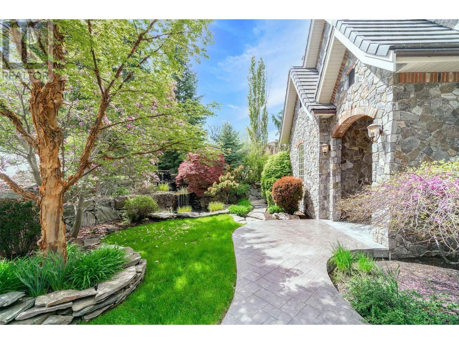 Property Photo: 225 Swick Road BC V1W 4J5