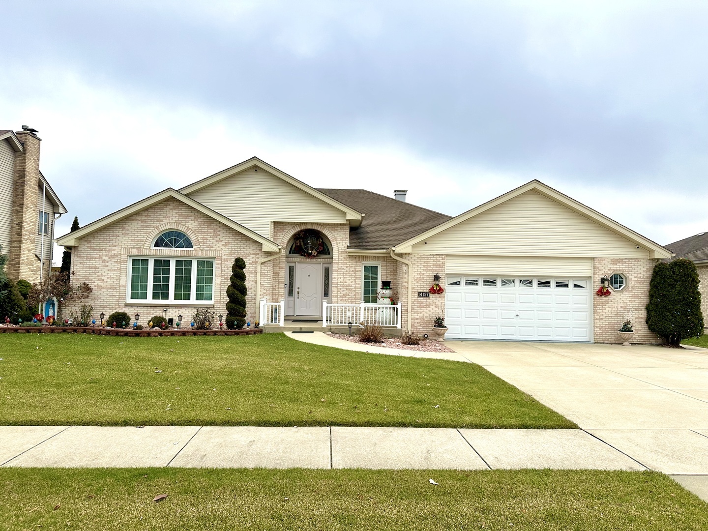 Property Photo:  14157 Creek Crossing Drive  IL 60467 