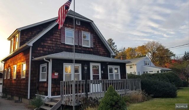 Property Photo: 5 Shirley Place NJ 07444