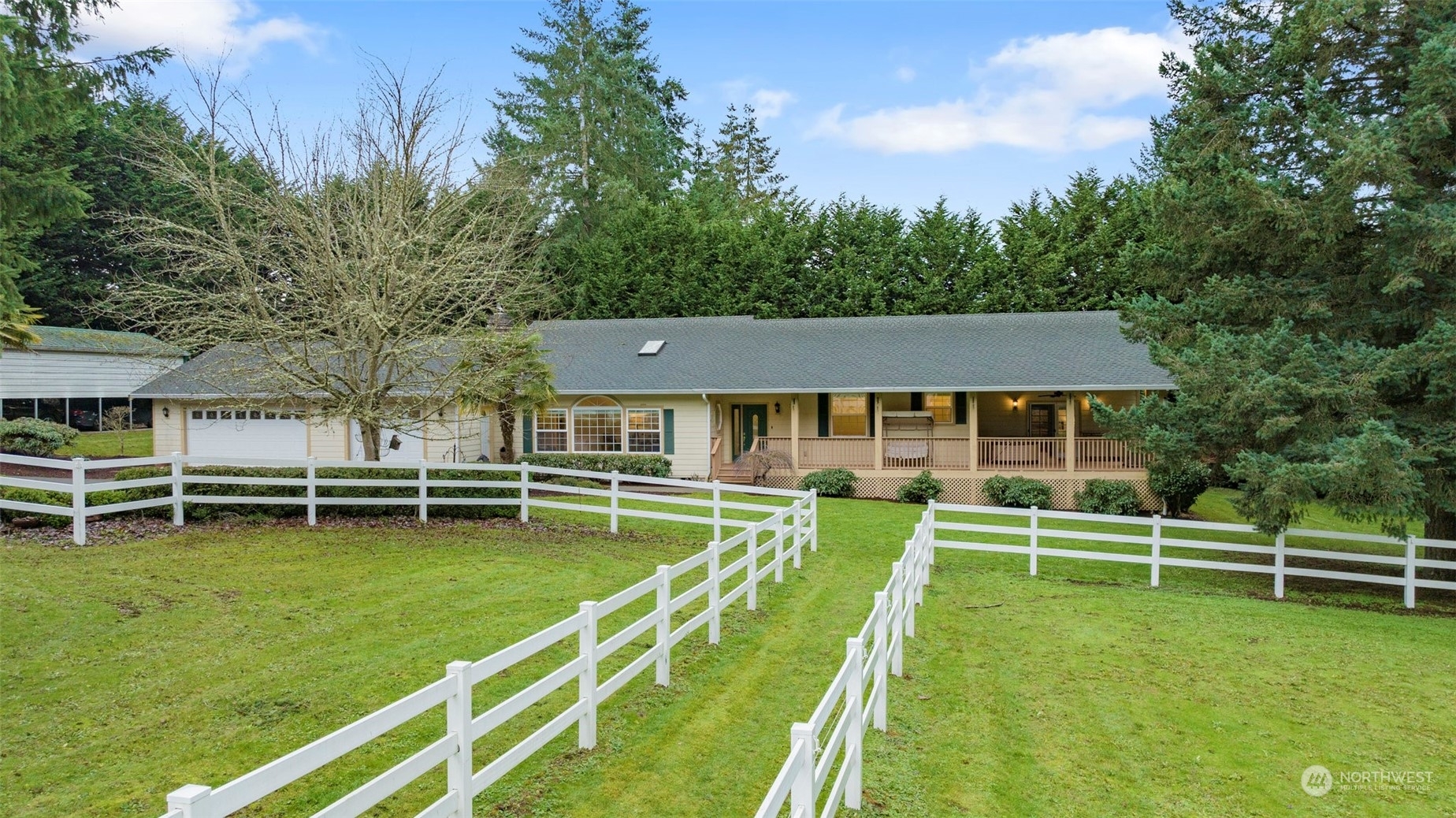 Property Photo: 37003 12th Avenue S WA 98003