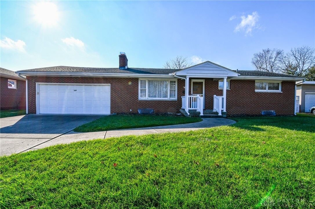 Property Photo: 349 Omalee Drive OH 45385