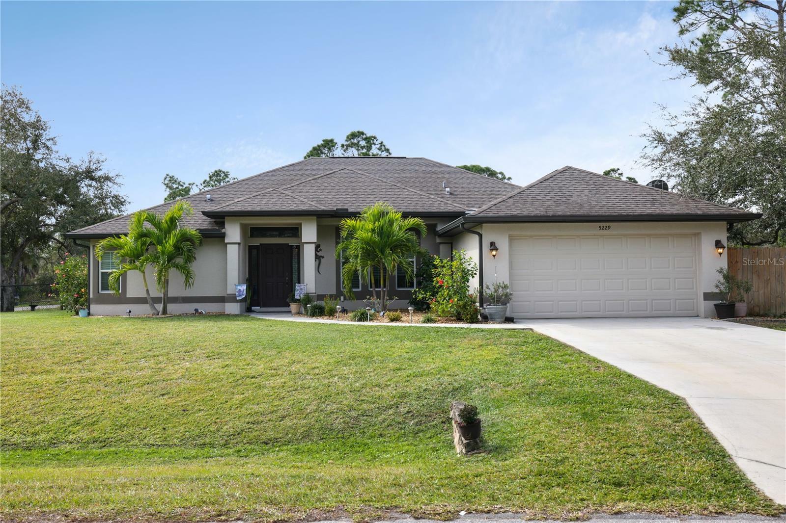 Property Photo:  5229 Citron Road  FL 34286 