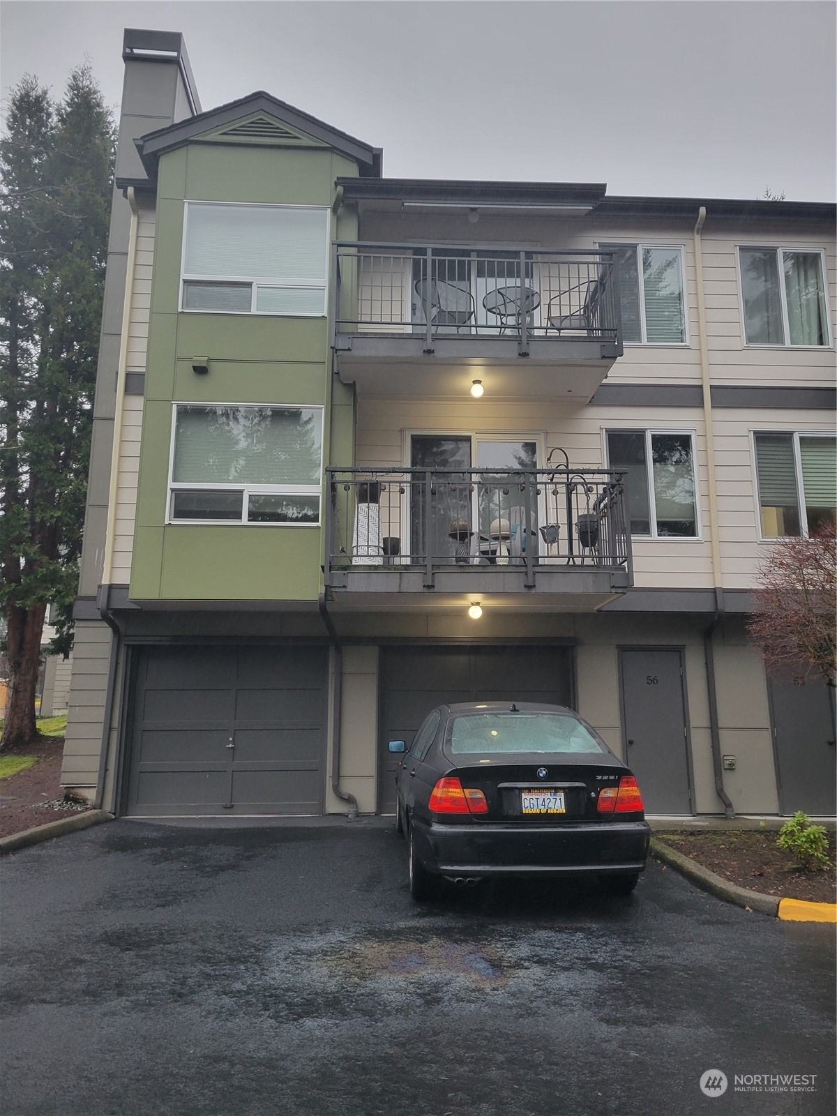 Property Photo:  31500 SW 33rd Place P104  WA 98023 