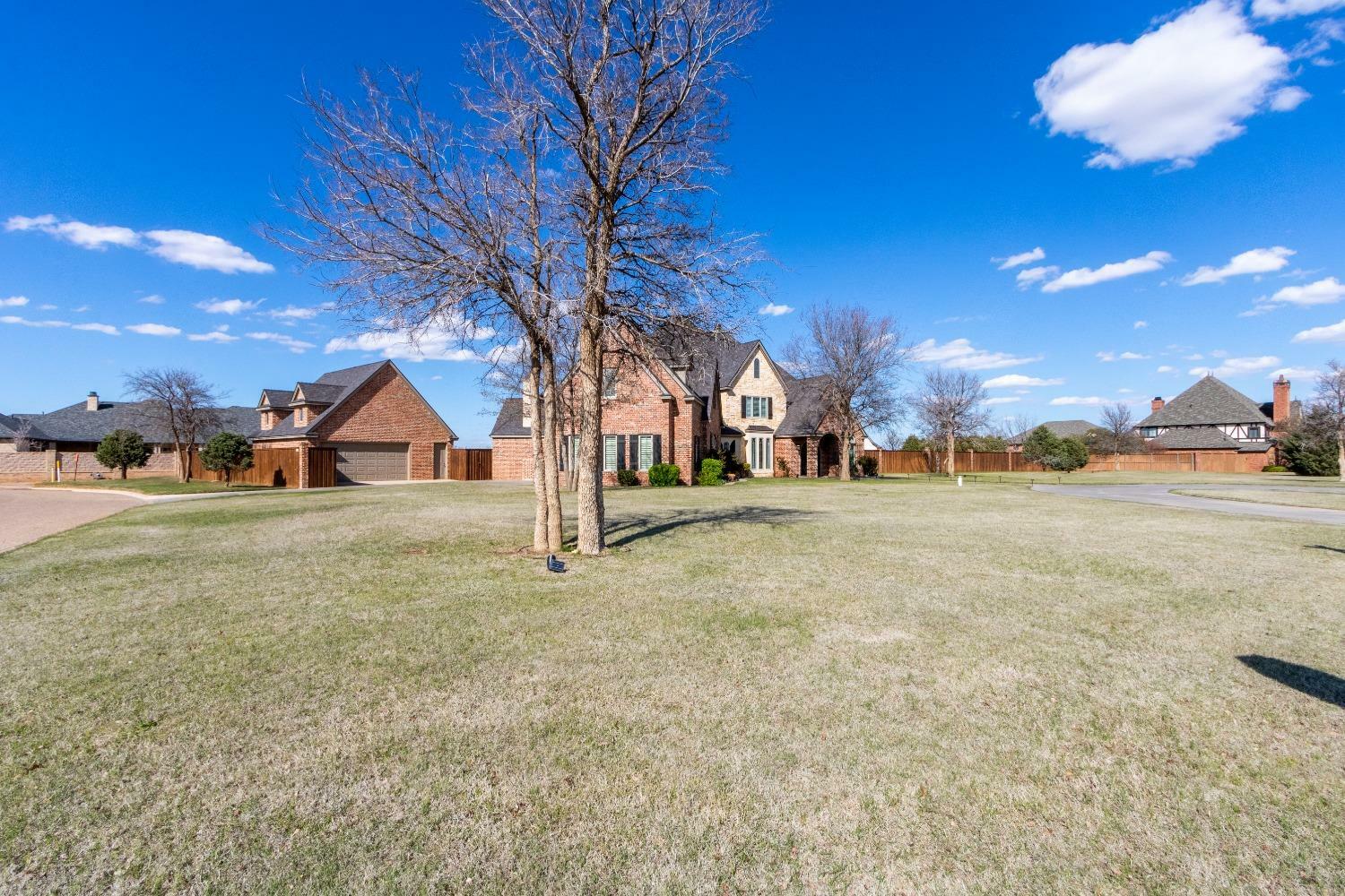Property Photo:  9018 County Road 6860  TX 79407 