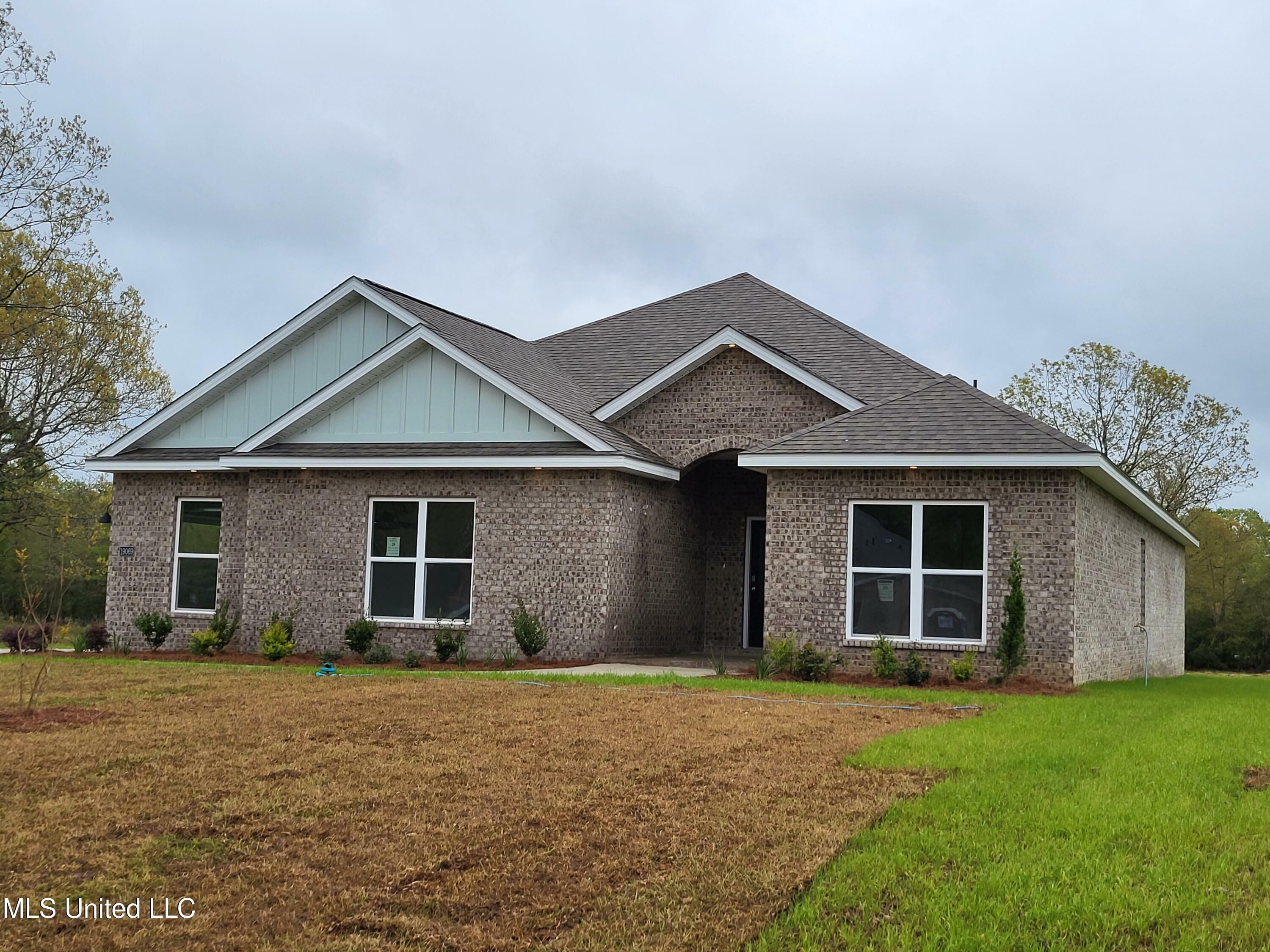 19069 Harrington Circle  Biloxi MS 39532 photo