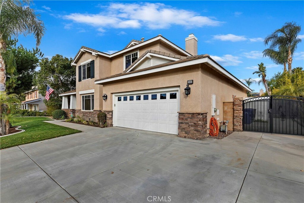 Property Photo:  19162 Hitching Post Place  CA 92508 