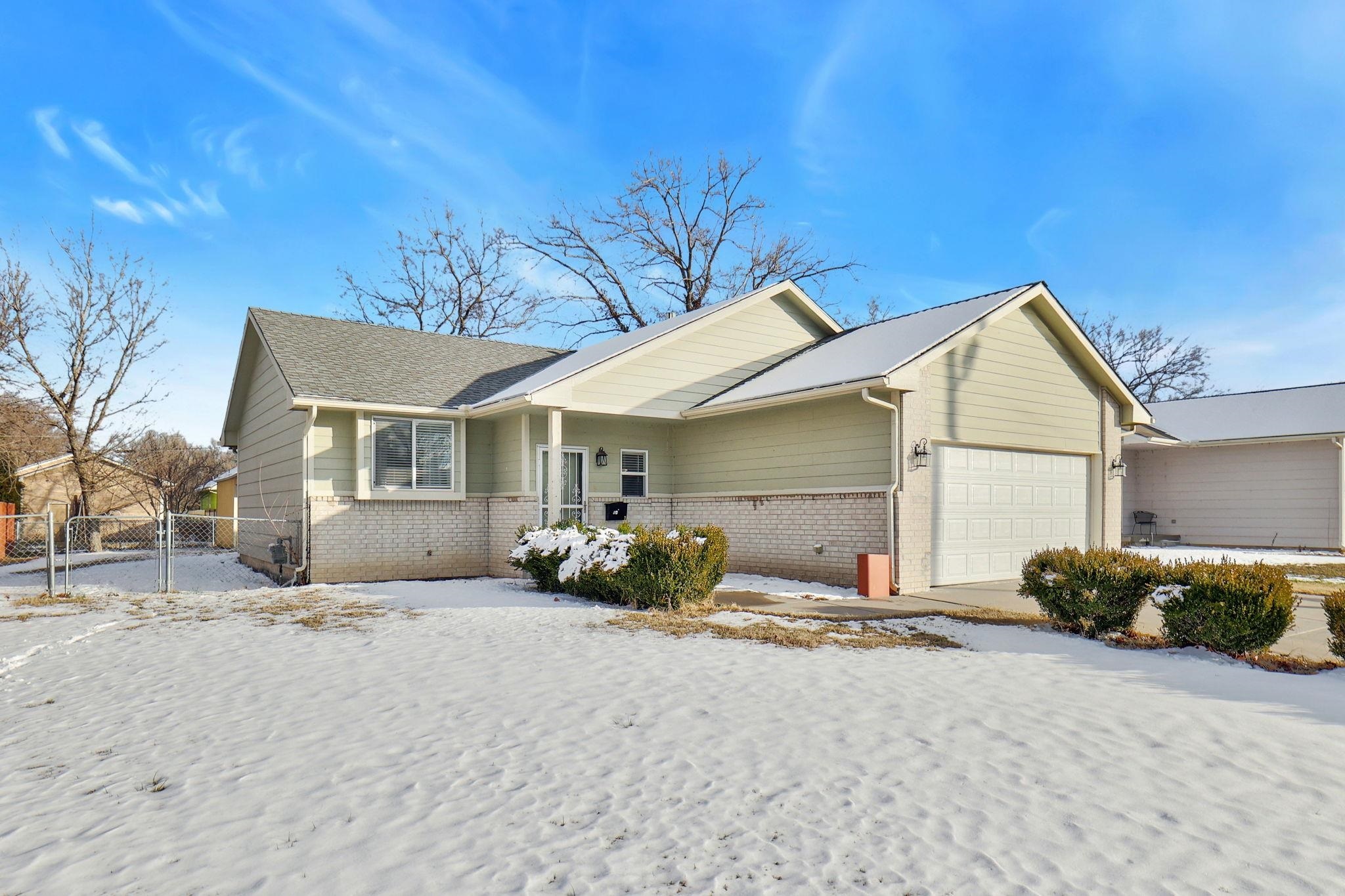 Property Photo:  1318 N Indiana Ave  KS 67214 