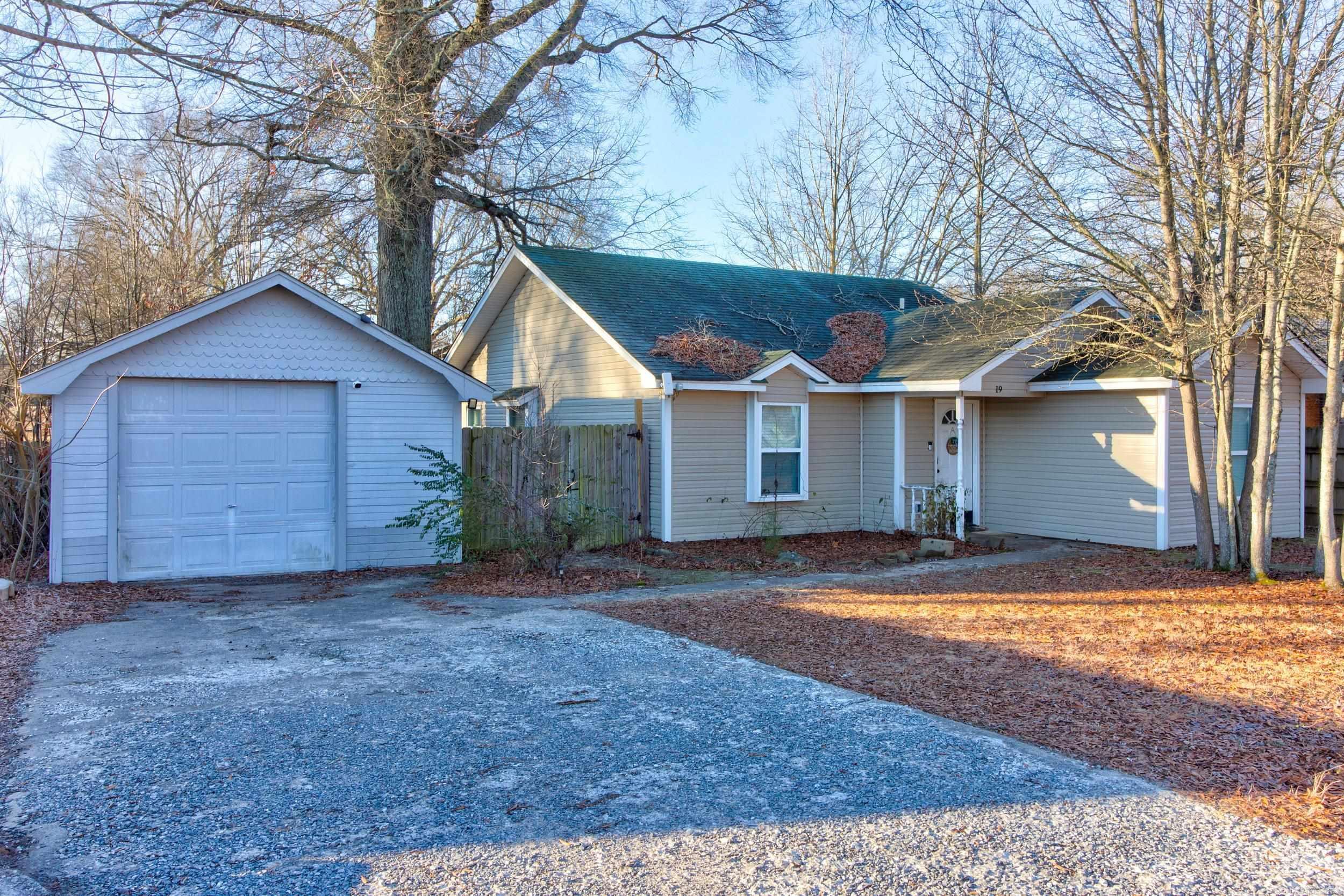Property Photo:  19 Jon Ross Drive  AR 72058 