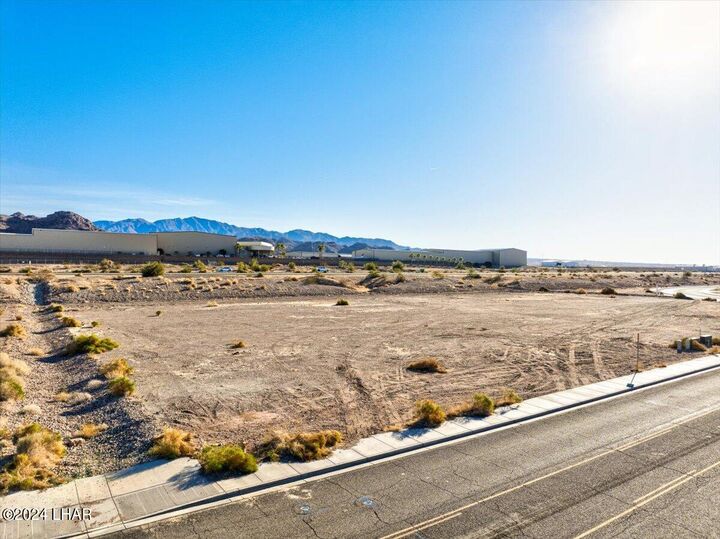 Property Photo:  6545 Showplace Ave  AZ 86404 