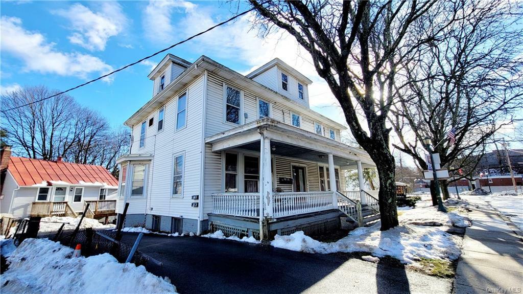 Property Photo:  4 Milton Avenue 2fl (Front Bldg)  NY 12528 