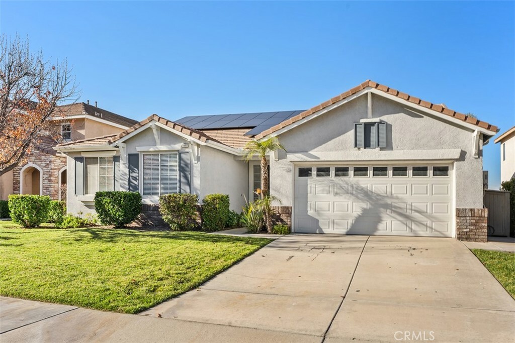 Property Photo:  44410 Nighthawk  CA 92592 