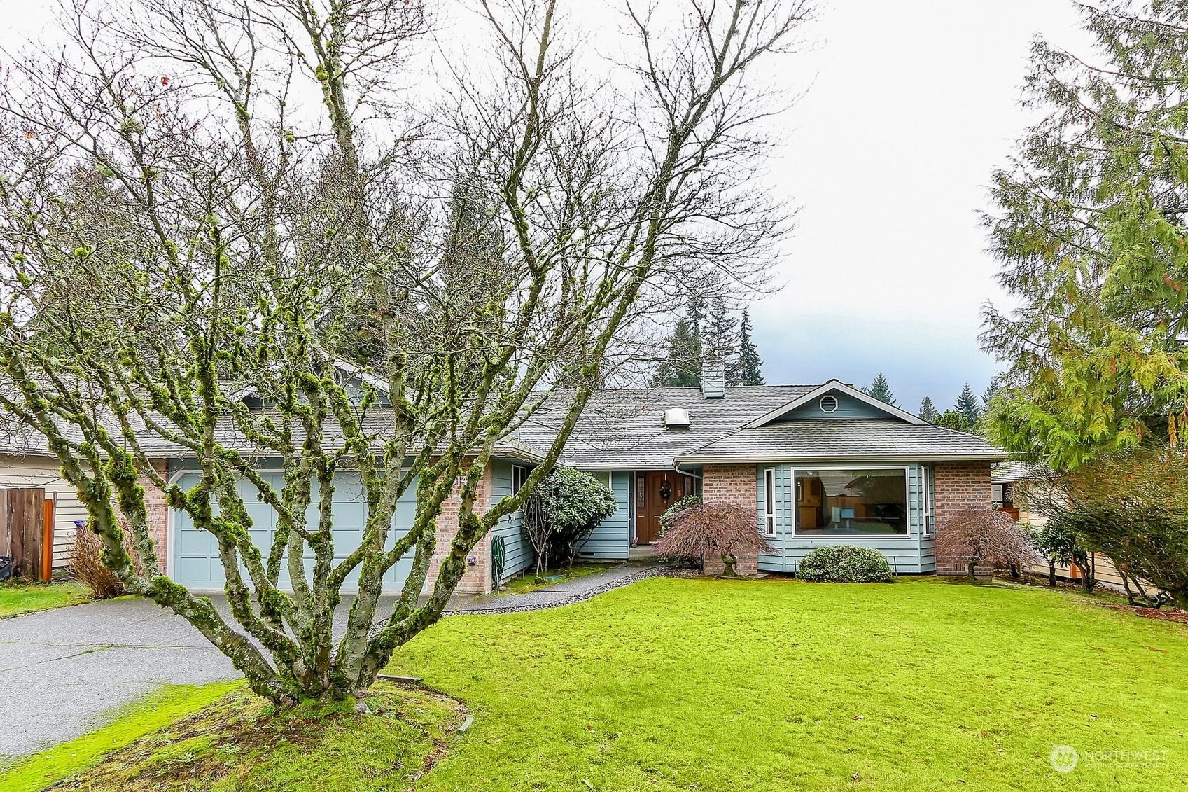 Property Photo:  2314 135th Street SE  WA 98012 