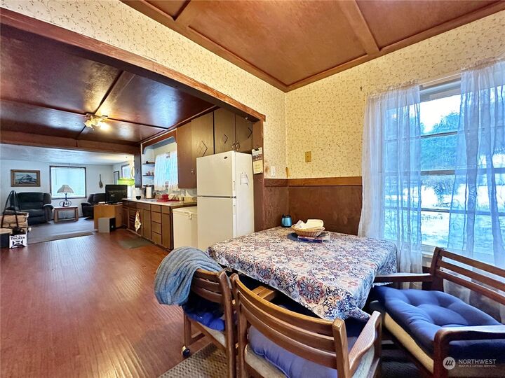 Property Photo:  2806 US Hwy 12  WA 98582 