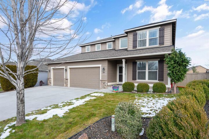 4 bed Kennewick home for sale 1807 S Irving Place, Kennewick, WA 99338