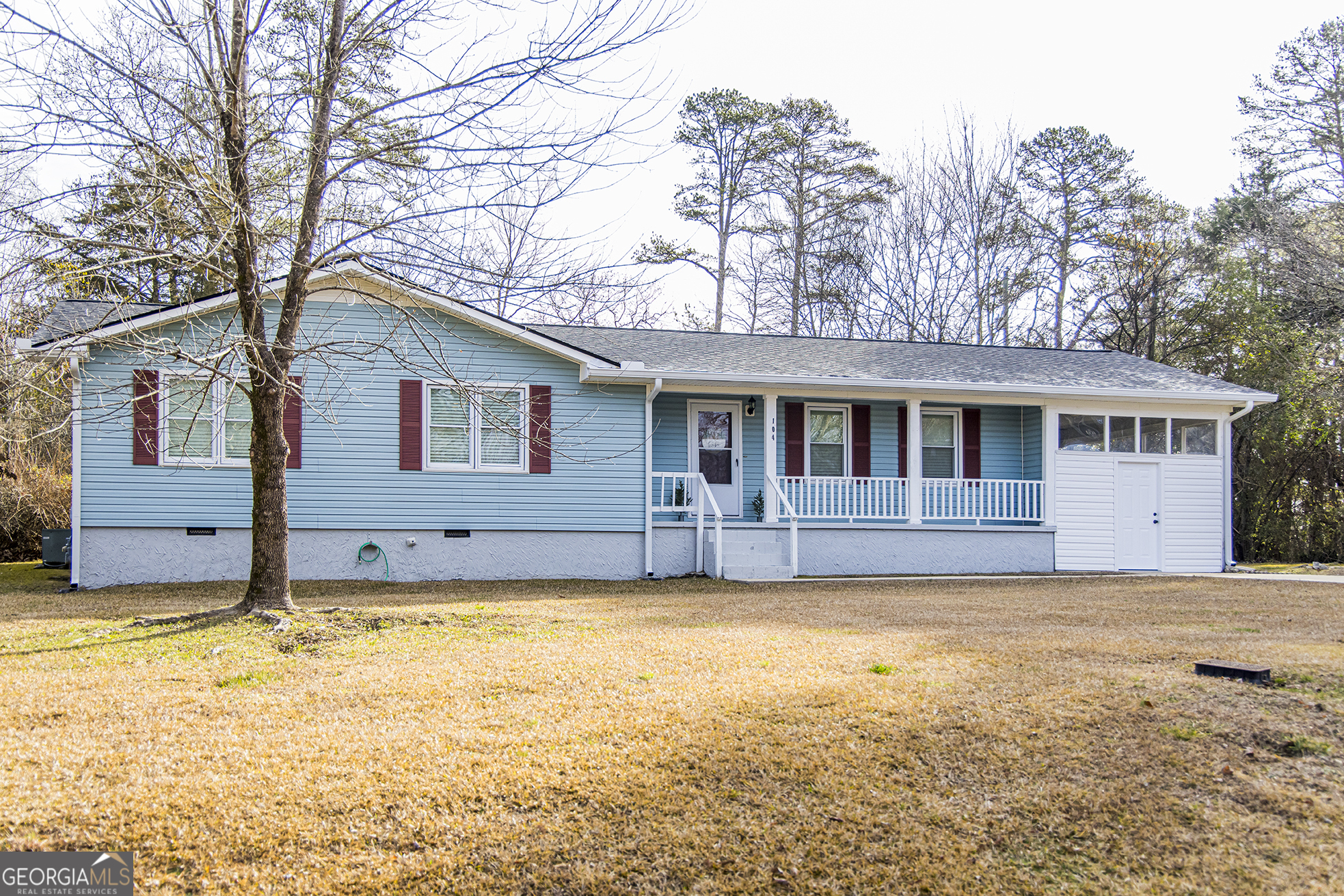 Property Photo:  104 Forest Lane  GA 30125 