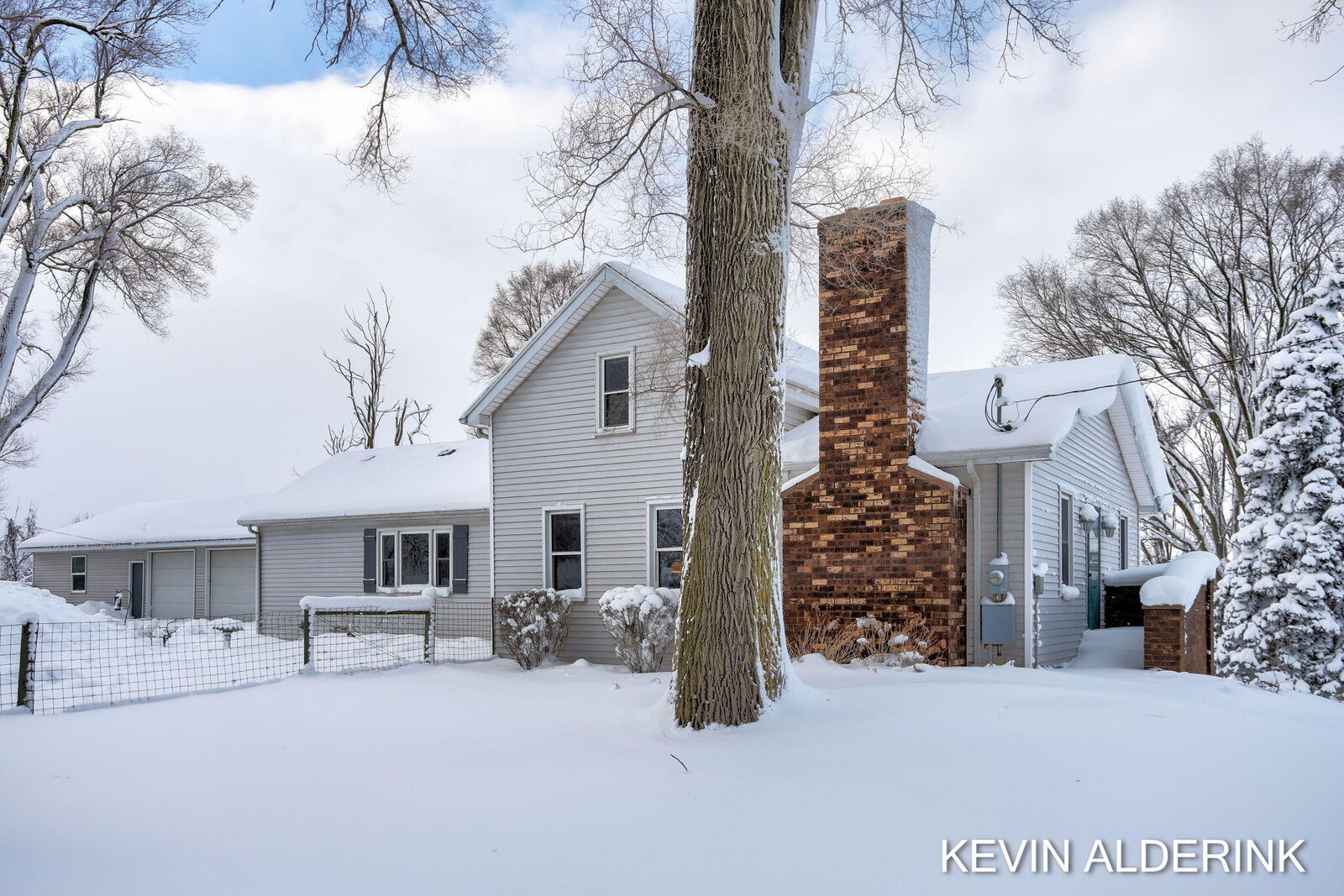 Property Photo:  12243 56th Avenue  MI 49401 
