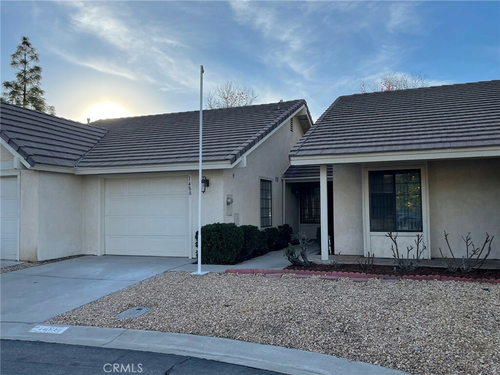 Property Photo:  1488 Fireside Circle  CA 92583 