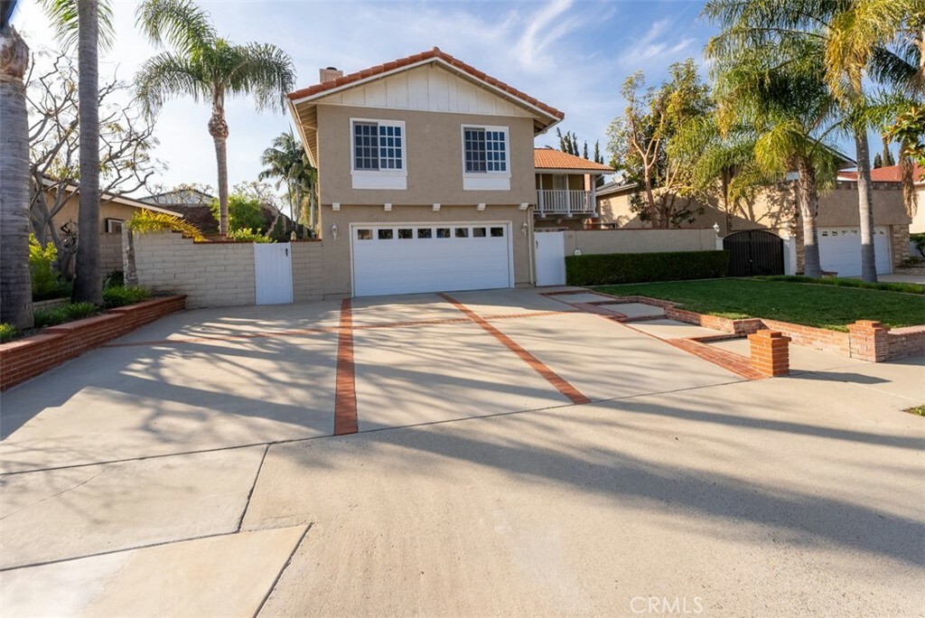 Property Photo: 201 S Calle Diaz CA 92807