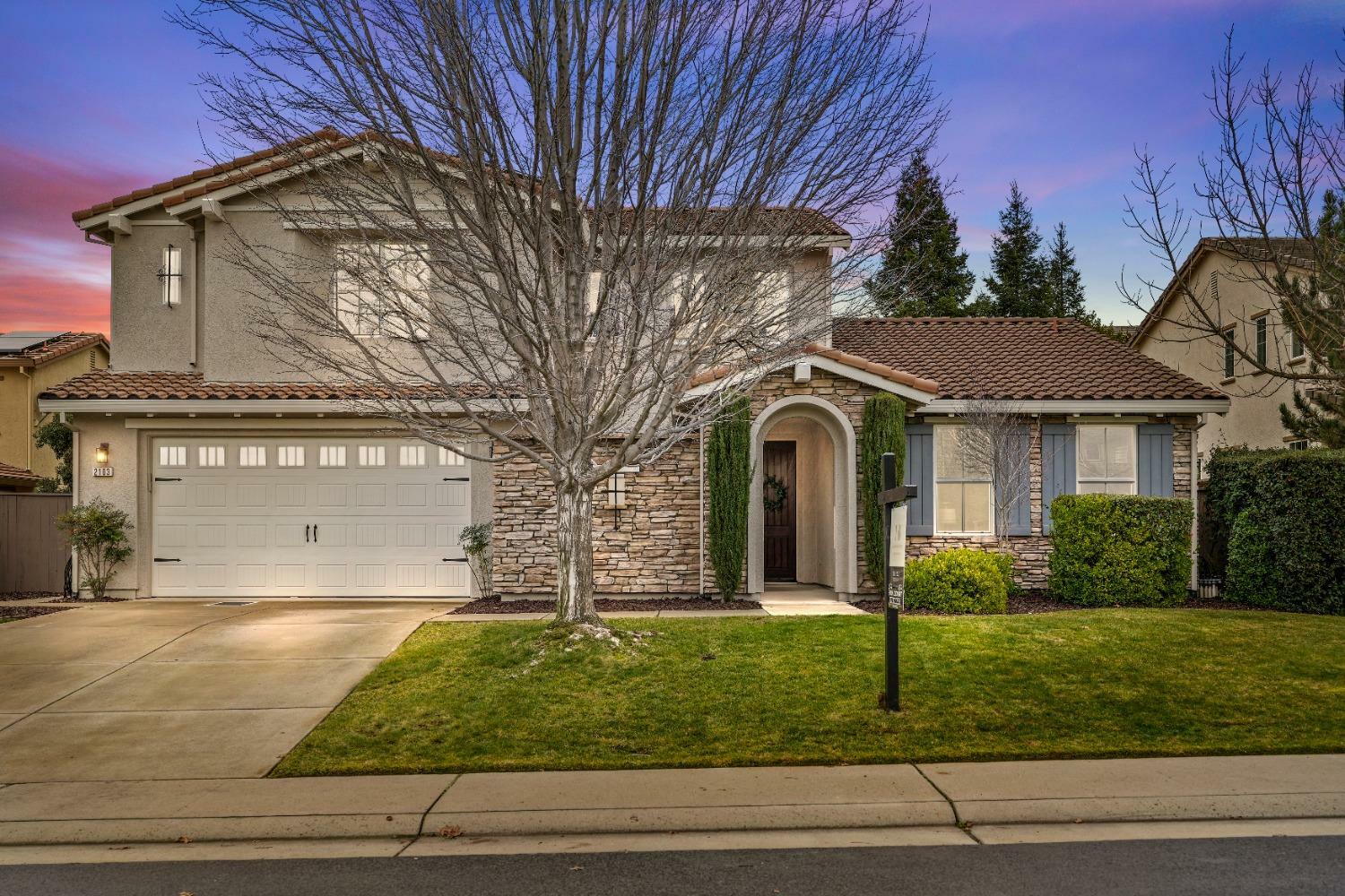 Property Photo: 2103 Broken Rail Lane CA 95765