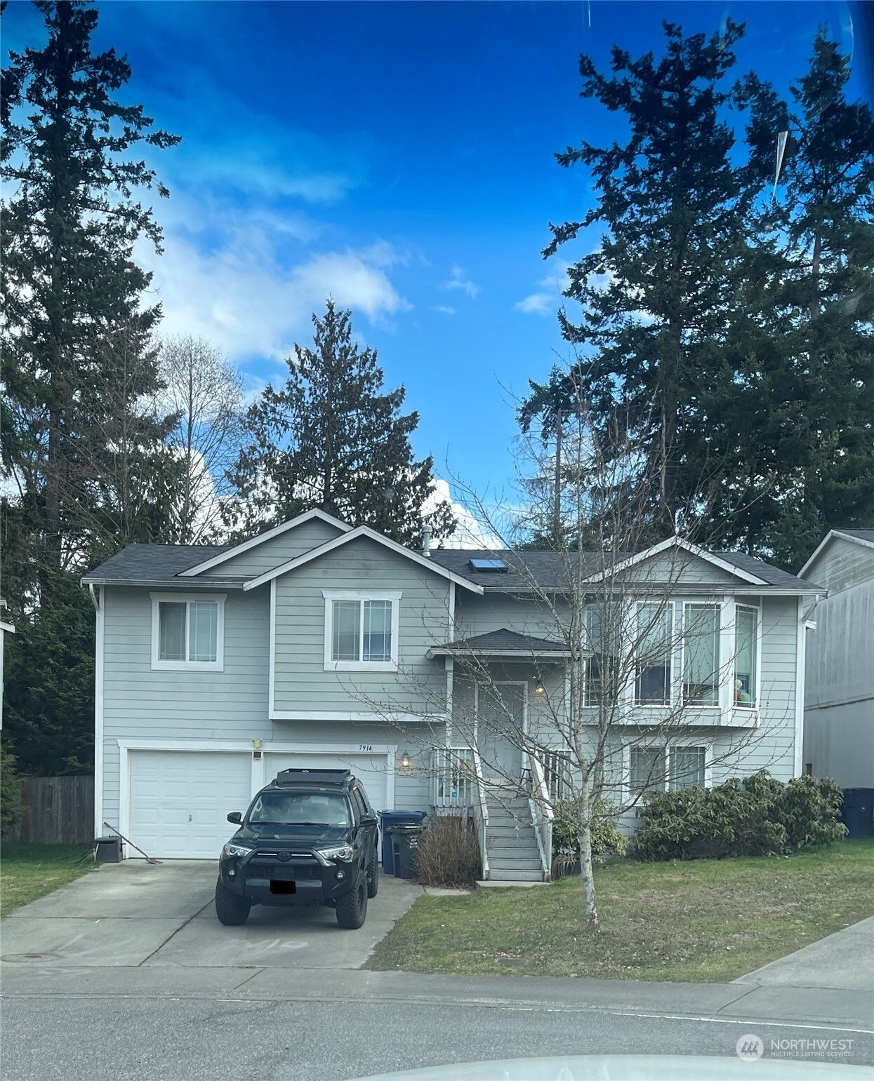 Property Photo: 7914 58th Place NE WA 98270