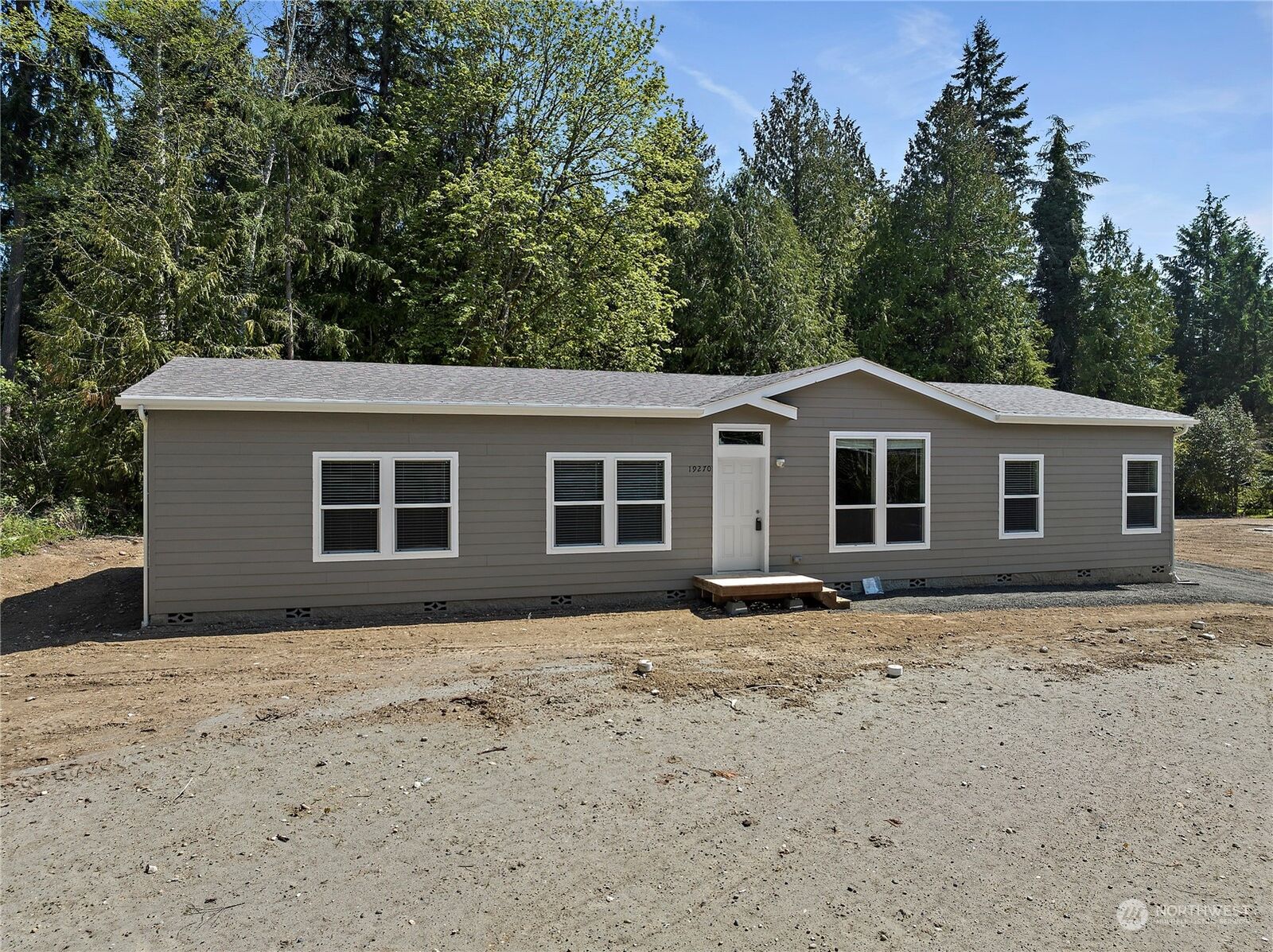 Property Photo:  19270 Division Avenue NE  WA 98392 