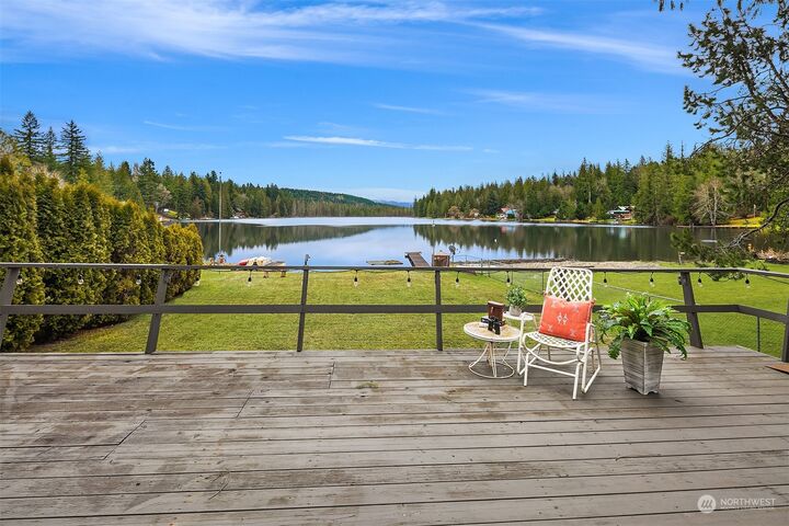 Property Photo:  30726  270th Avenue SE  WA 98010 