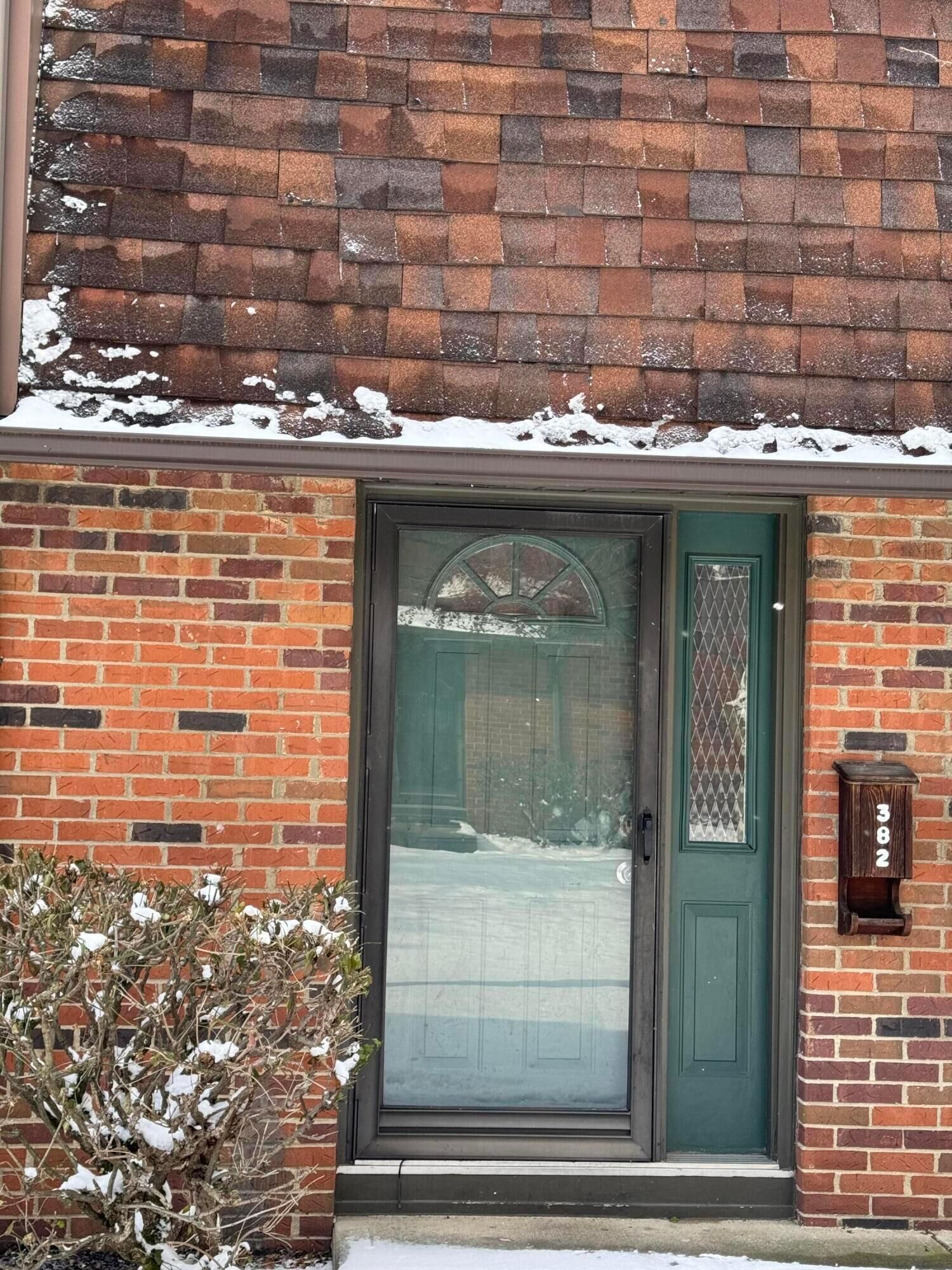 Property Photo:  382 Shell W Court  OH 43213 