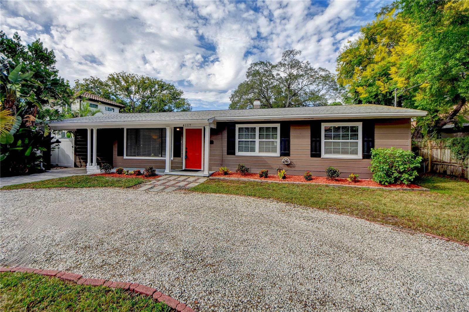 Property Photo: 4117 W Bay To Bay Boulevard FL 33629