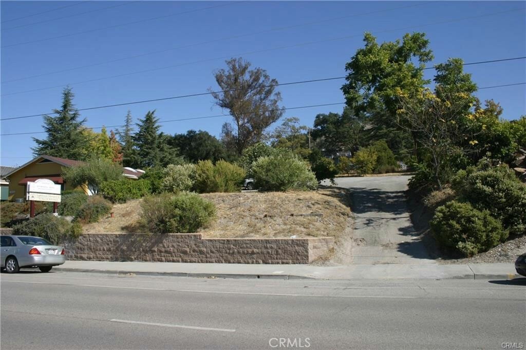 Property Photo:  4615 El Camino Real  CA 93422 