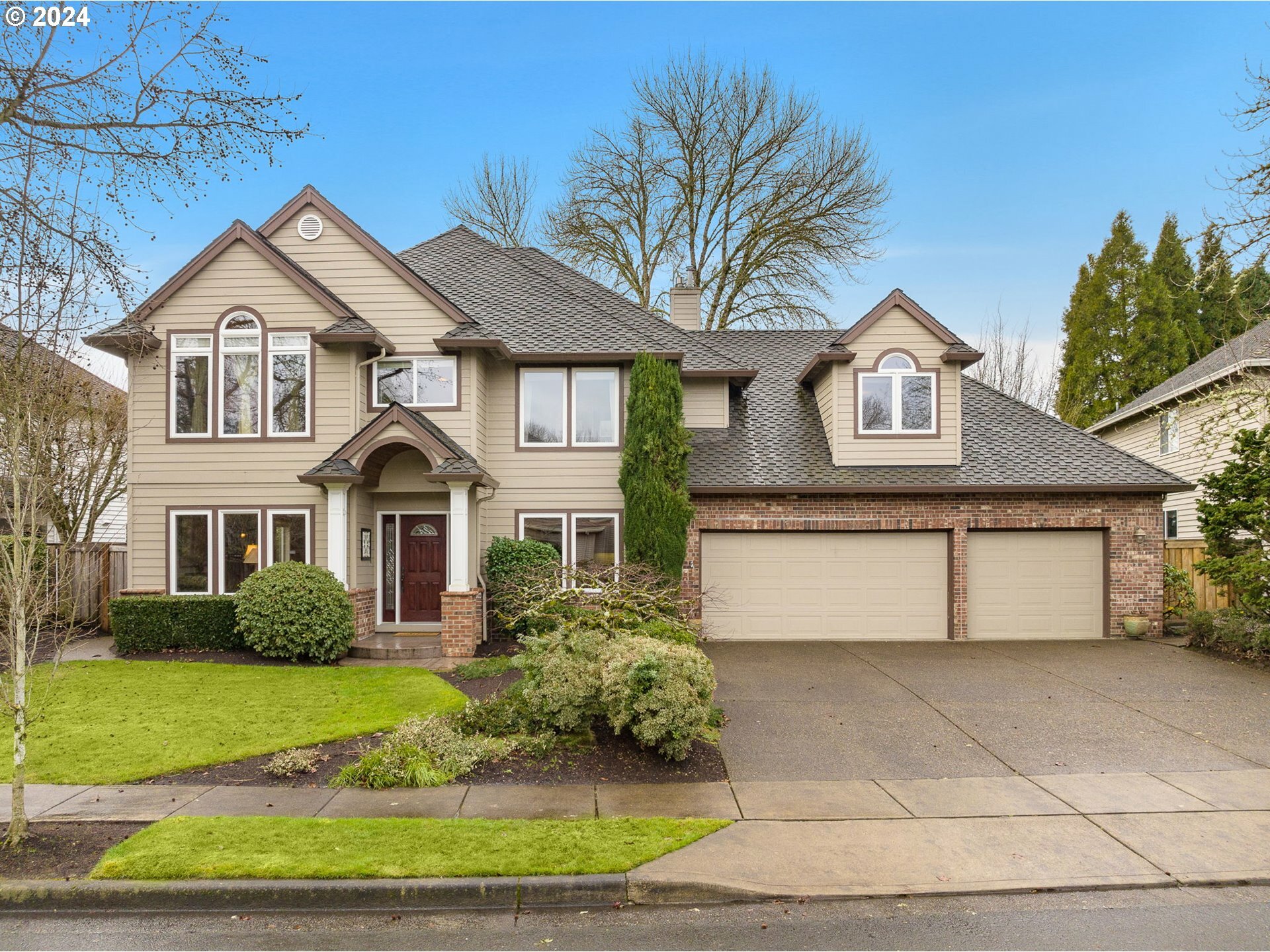 595 NW 167th Ave  Beaverton OR 97006 photo