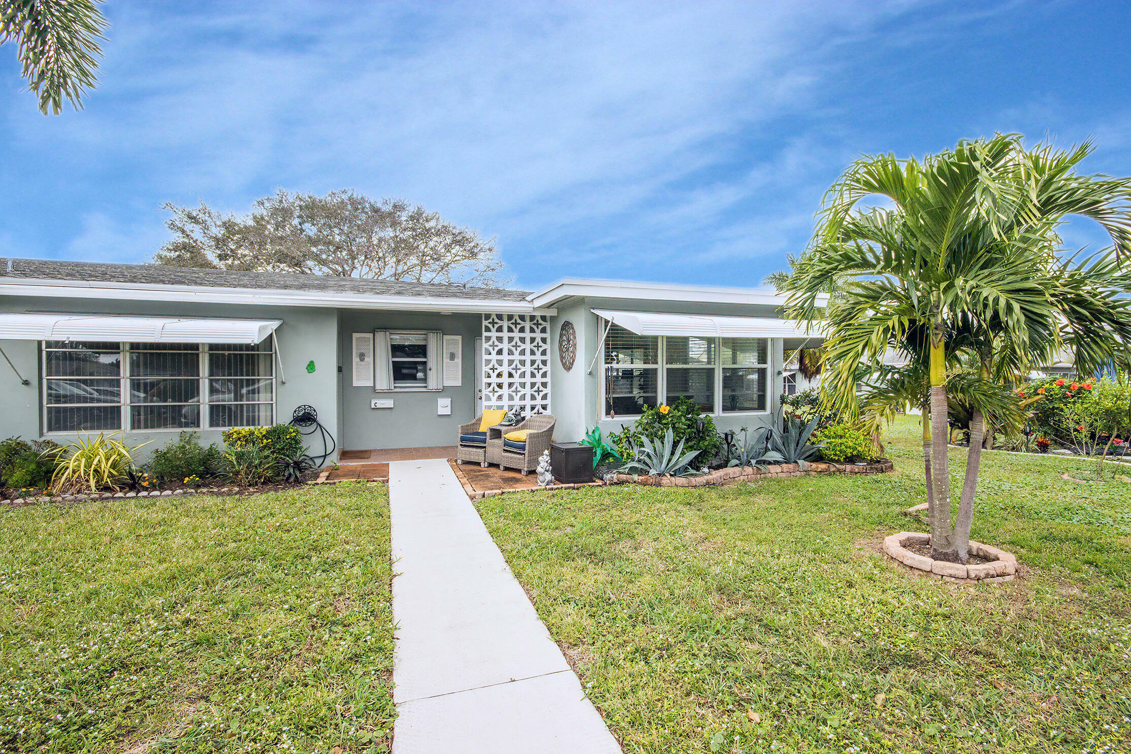 Property Photo:  782 E High Point Drive D  FL 33445 