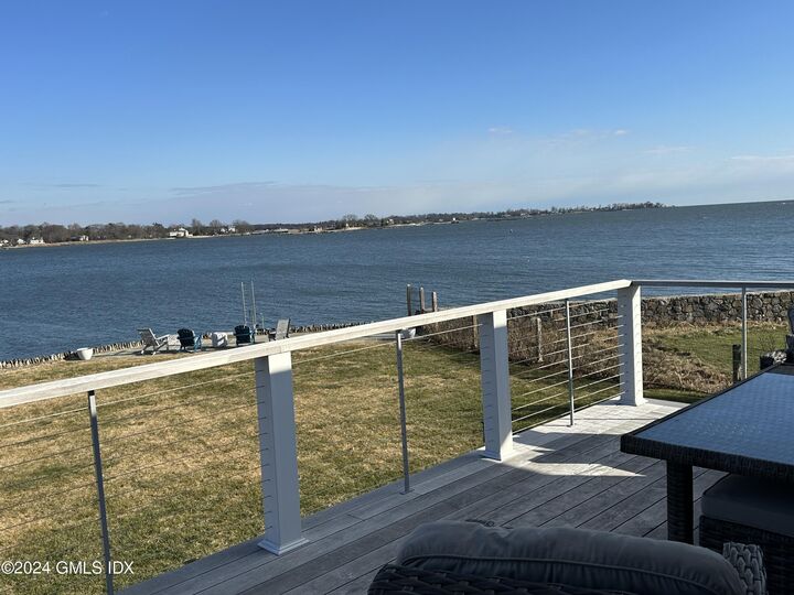 Property Photo:  70 Sea Beach Drive  CT 06902