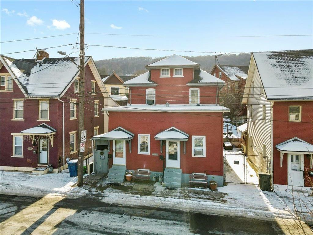 Property Photo:  1282 Steel Avenue  PA 18015 