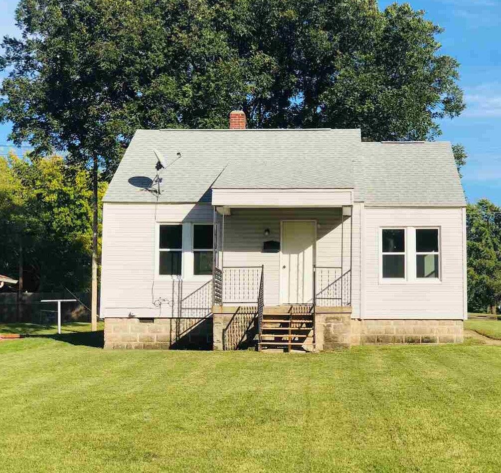 Property Photo:  801 N Ash  OK 74601 