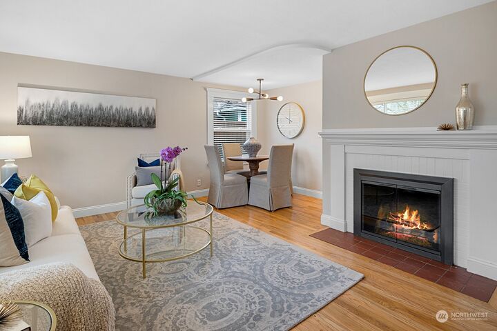 Property Photo:  8448 Seward Park Avenue S  WA 98118 