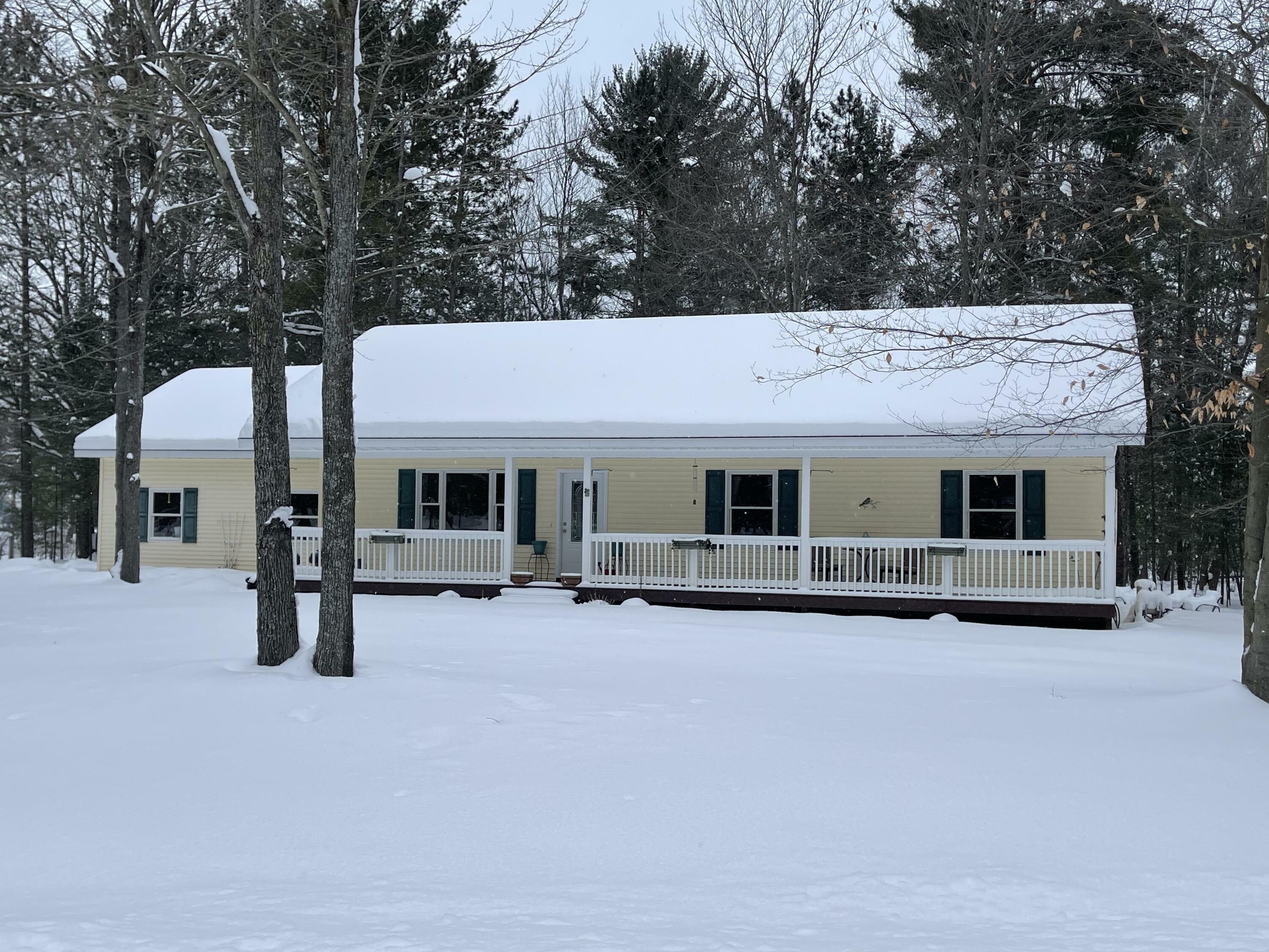 Property Photo:  2417 Michaywe Drive  MI 49735 