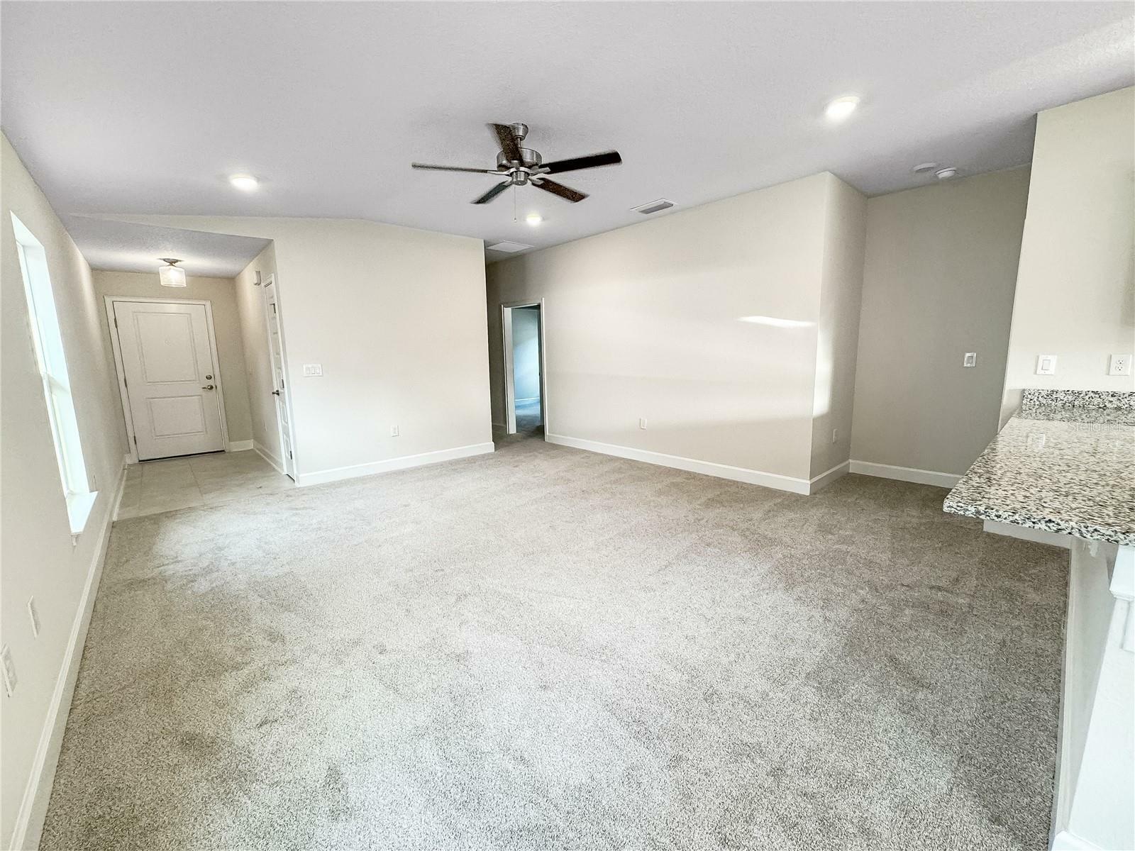 Property Photo:  3762 Sagefield Drive  FL 34773 