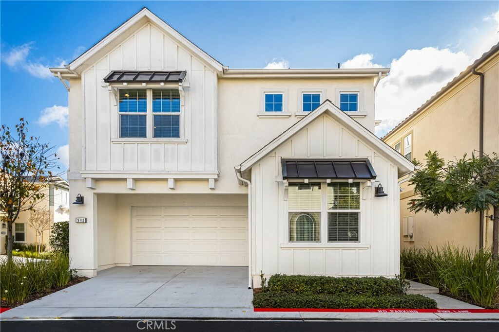 Property Photo:  943 Brilliance Lane  CA 92626 