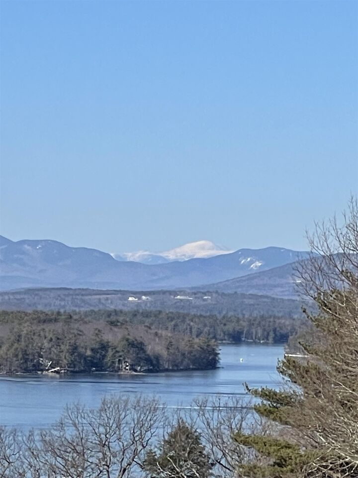 Property Photo:  15 Sundown Circle  NH 03249 