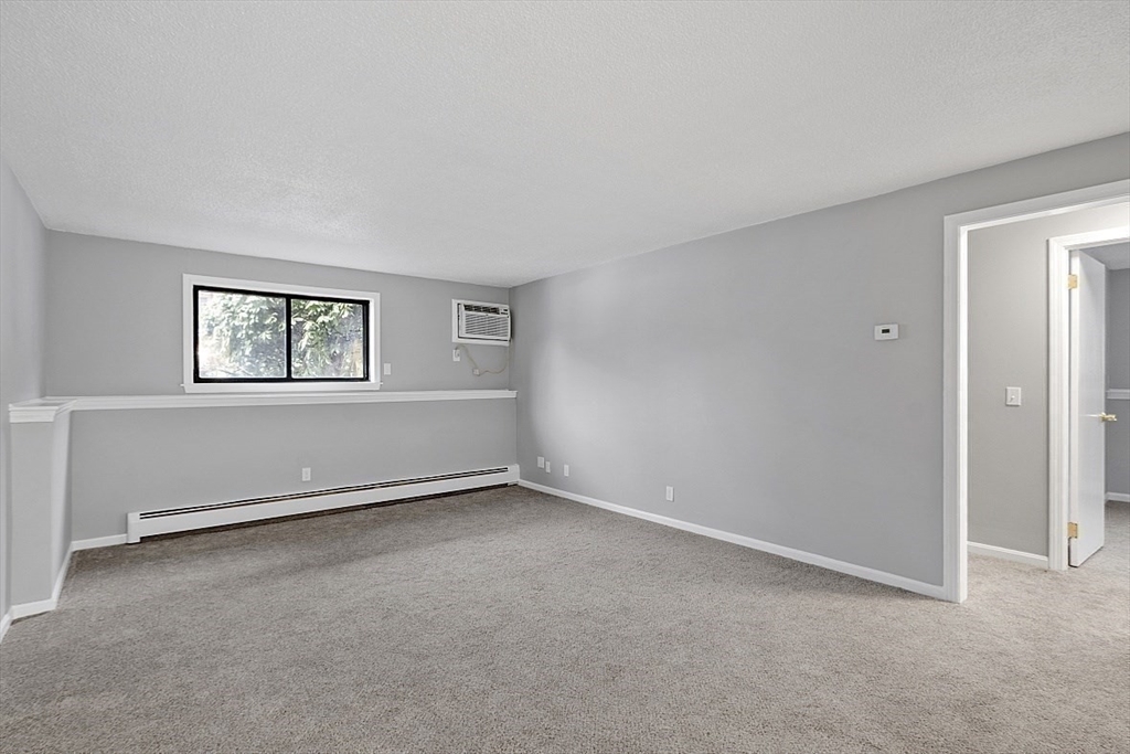 Property Photo:  635 W Lowell Ave 7  MA 01832 