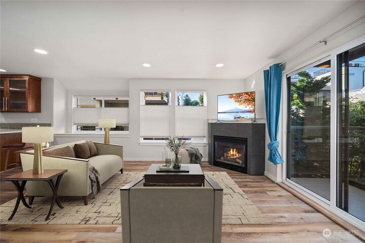 Property Photo:  2814 NW 56th Street B  WA 98107 