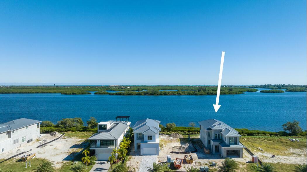 Property Photo:  4838 S Harbor Drive  FL 32967 