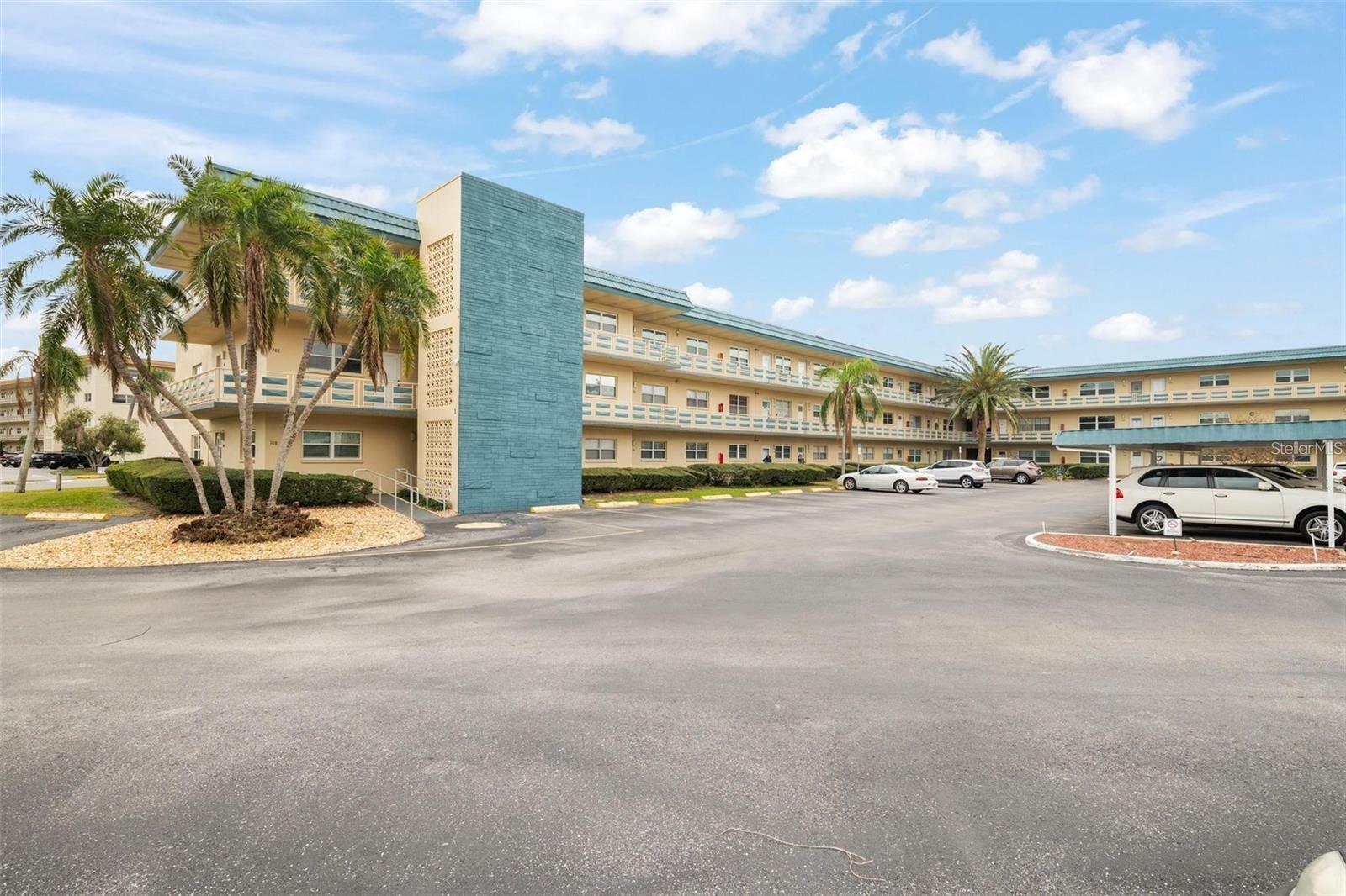 Property Photo:  5750 80th Street N B208  FL 33709 