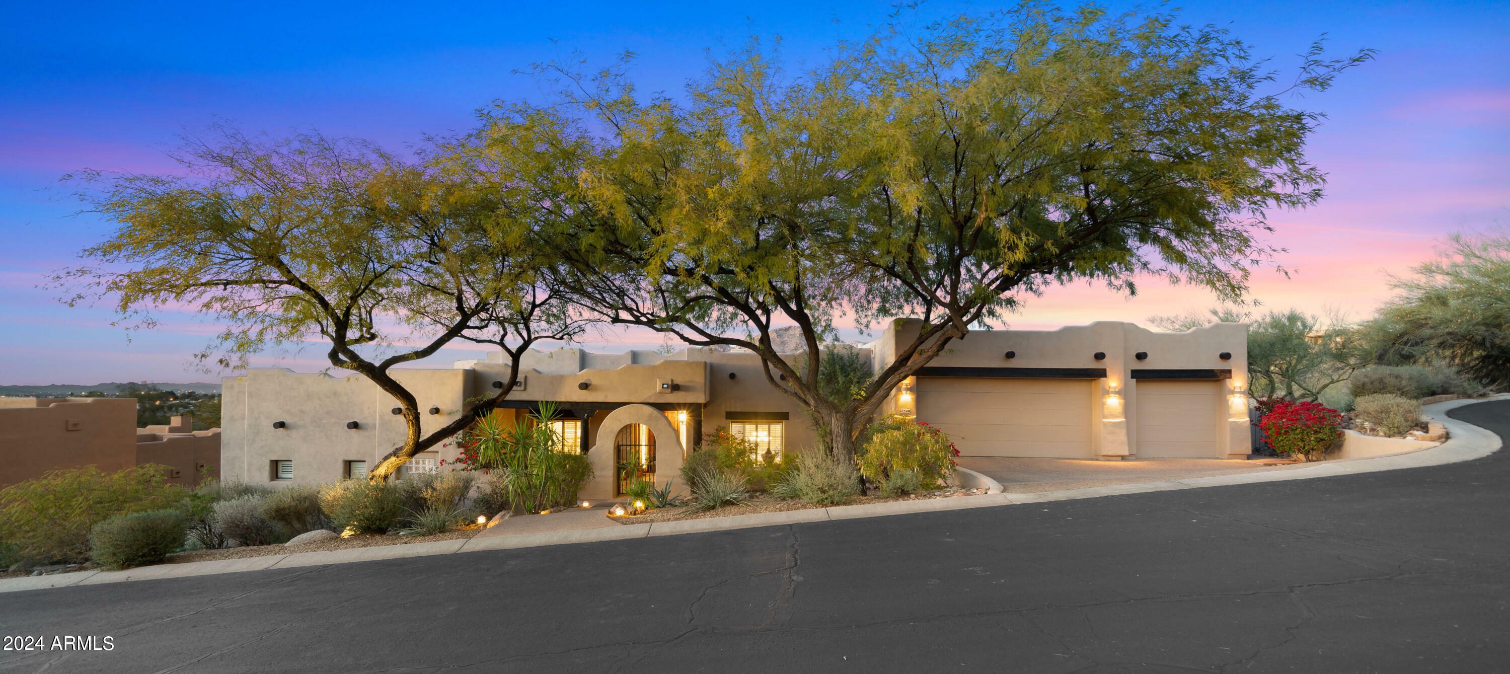 Property Photo:  1540 E Sharon Drive  AZ 85022 