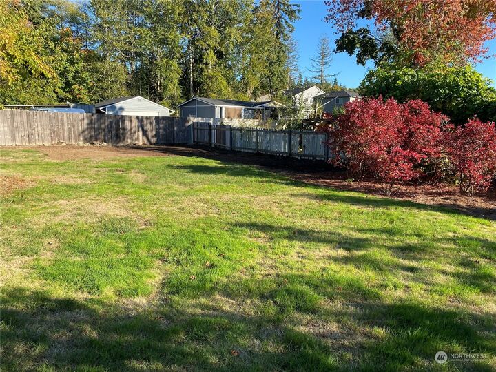 Property Photo: 1313 S 279th Street WA 98198