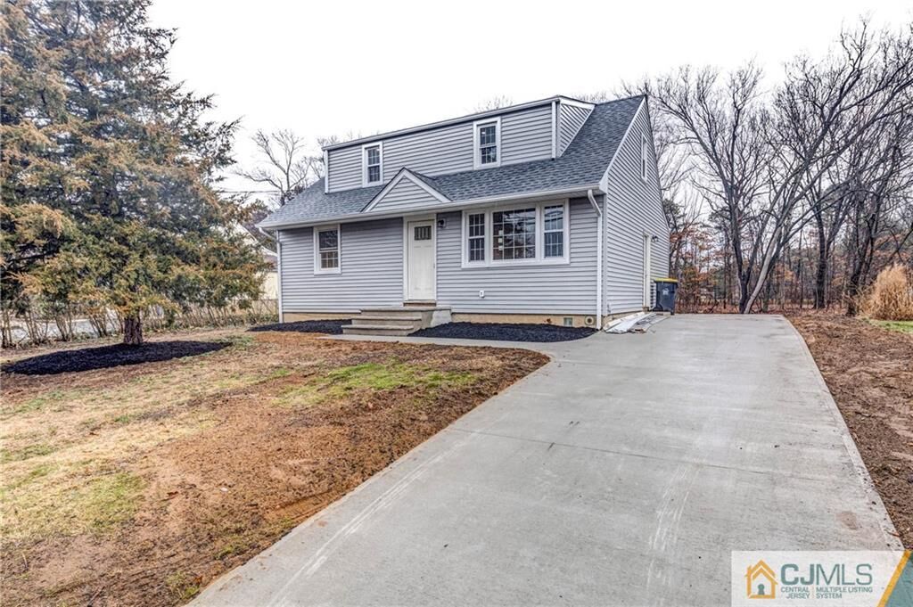 Property Photo:  12 Hilliard Road  NJ 08857 