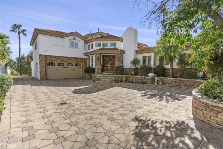 Property Photo:  5132 Grandview Avenue  CA 92886 